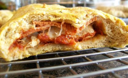 Pizza pocket calzone
