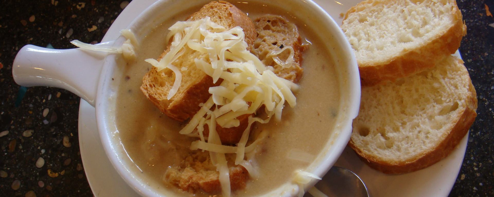 Swiss onion soup