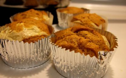 Pumpkin cream cheese muffins