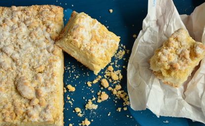 Crumb cake